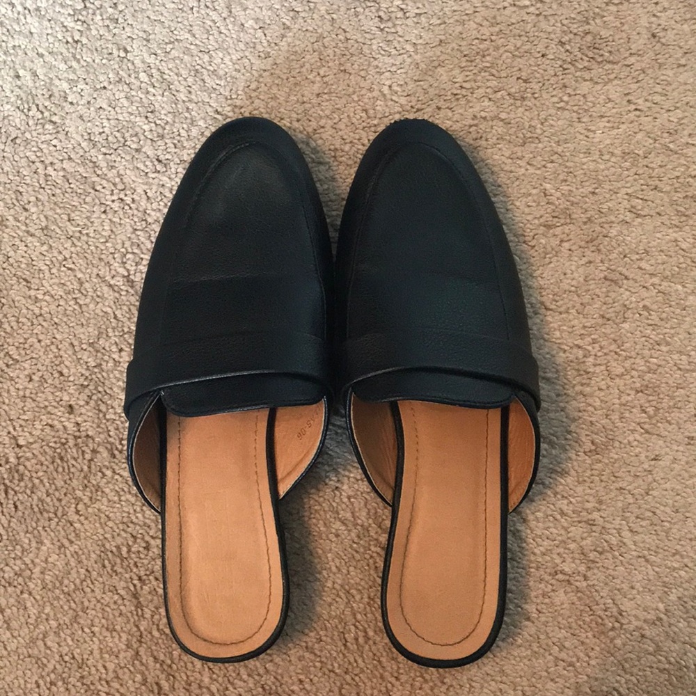 Faux leather mikes from marshals